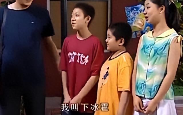 《家有儿女》中的穿帮镜头，连三岁小孩都能看出来，简直不堪入目