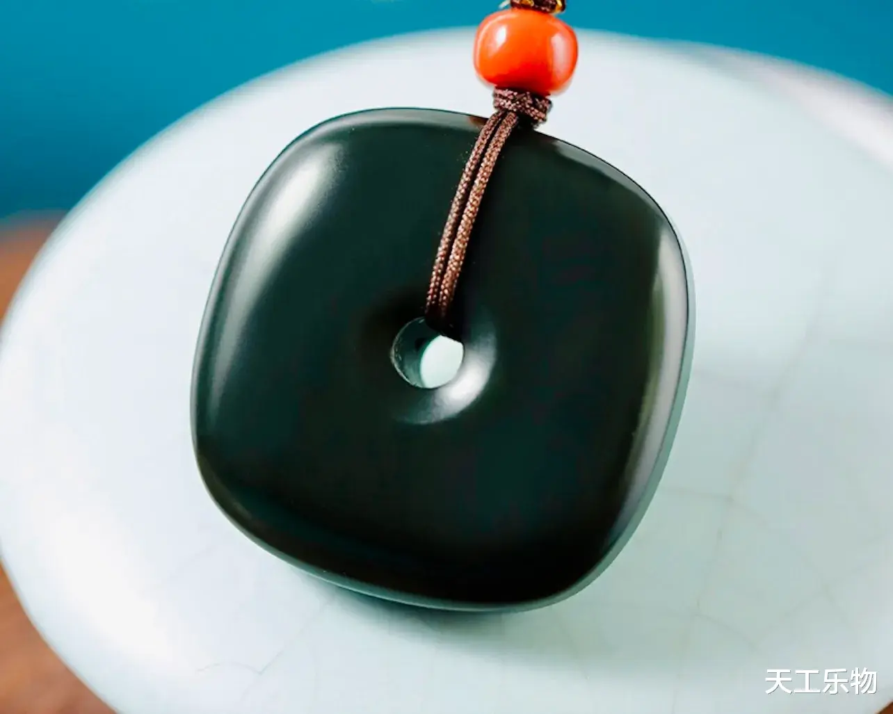 |滥竽充数还是狗尾续貂？难登大雅之堂的“新和田玉”！