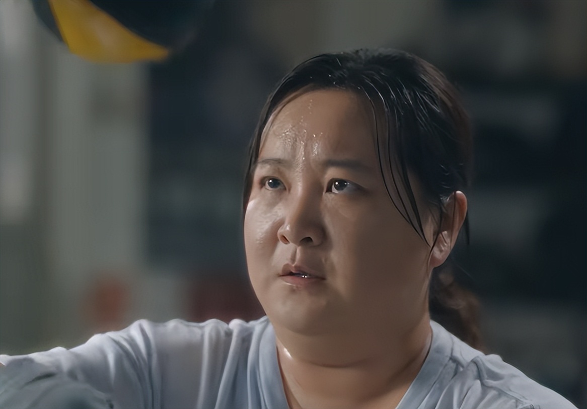 两个“百亿导演”输给一个80后女演员,中国电影已告别大导演时代