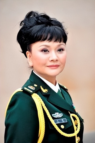 歌唱家王静:与聂卫平离婚后,经历两段失败的恋情,年近60仍单身 - 文化