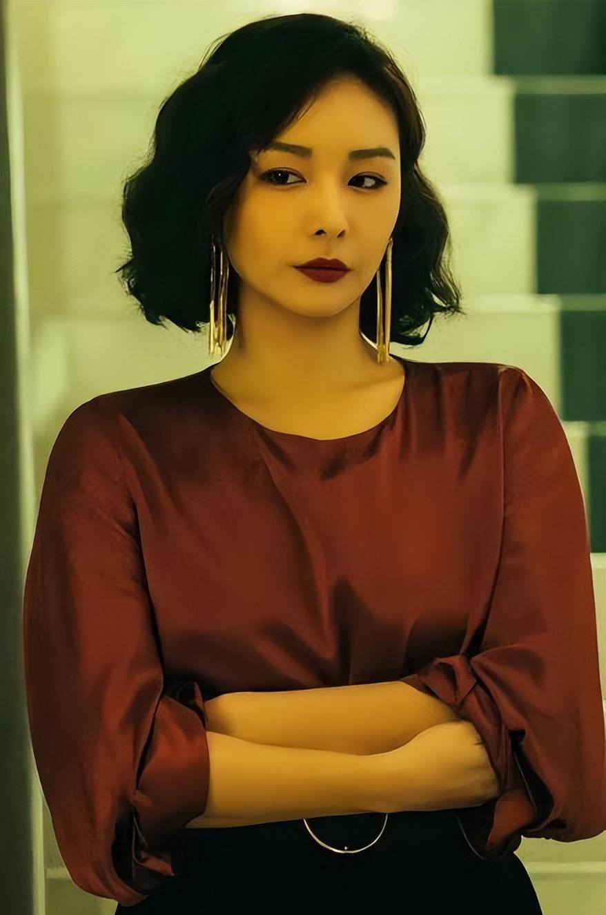 演技再优秀，也救不了“疯狂擦边”的倪妮