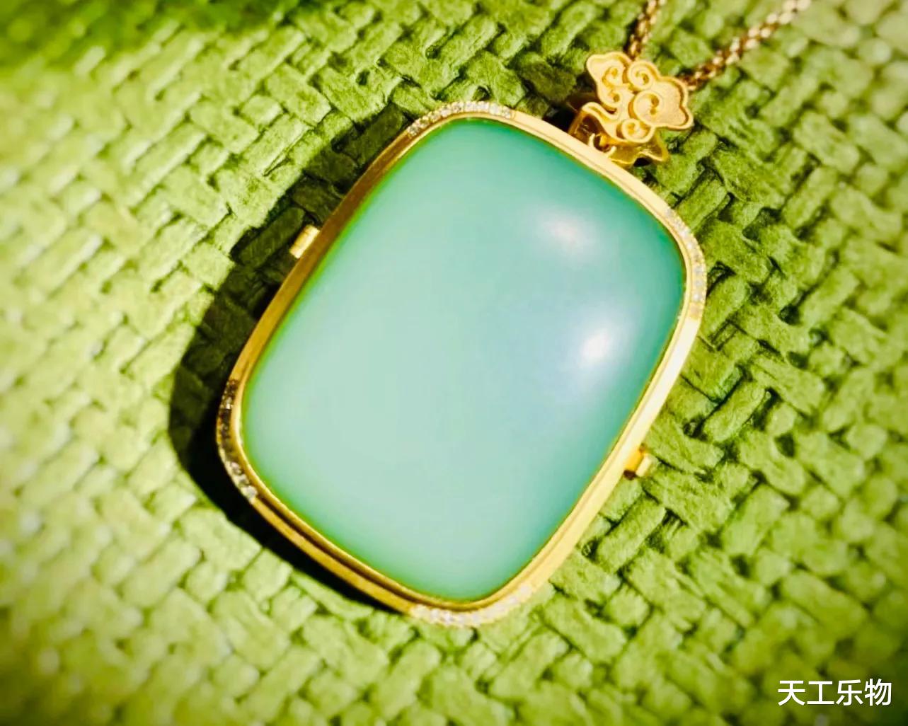 细度爆表的和田玉!都有哪些玉种可以细到过灯?