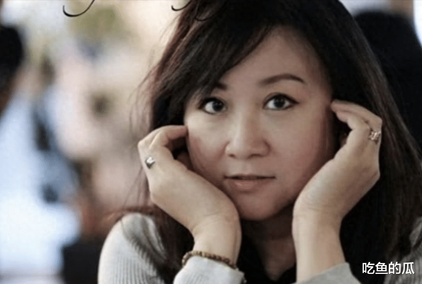 郑少秋口碑逆转！供大女儿上名校，花费百万，郑安仪被母亲洗脑