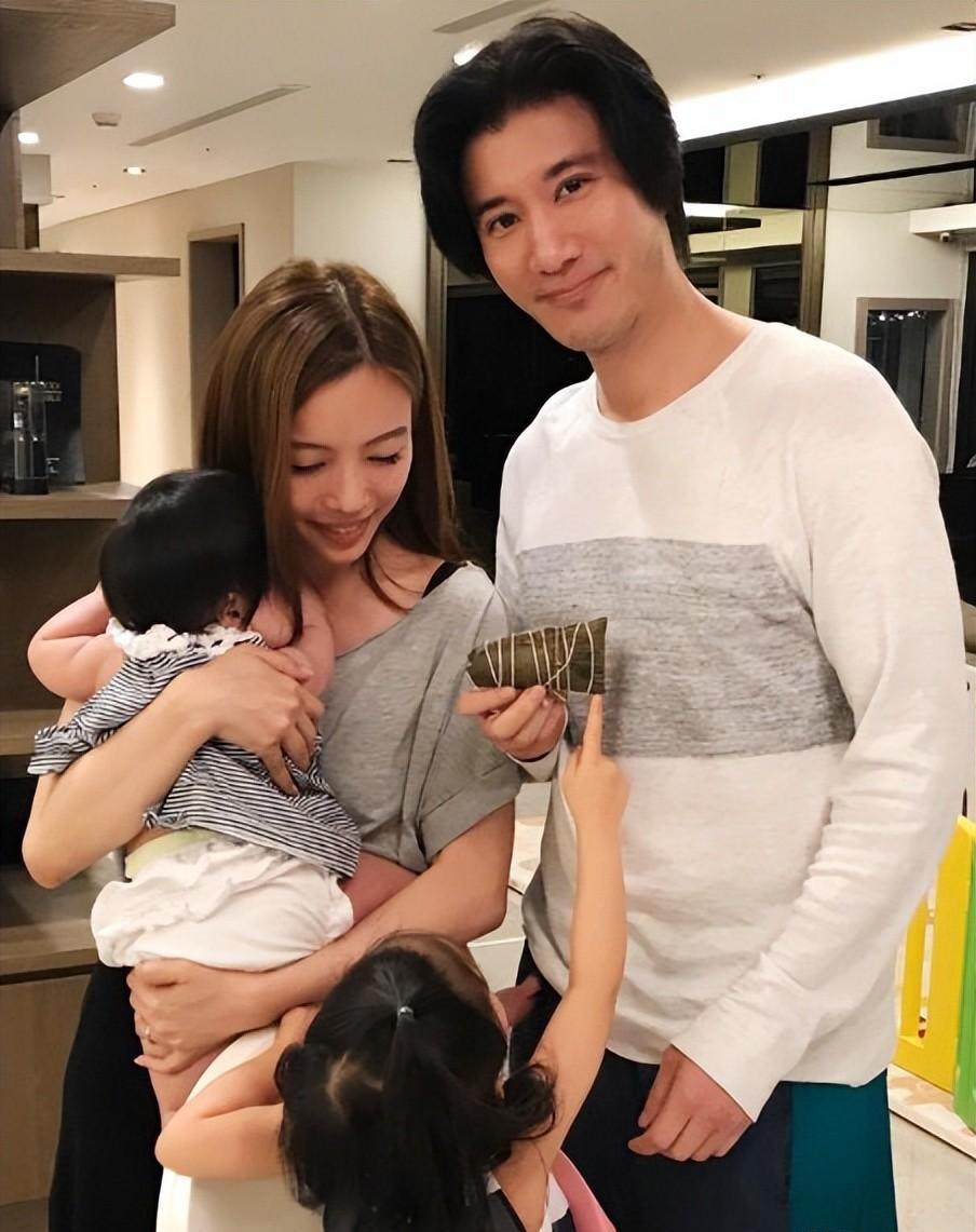 王力宏|高中相识相恋,李靓蕾心结难解,宁愿上庭也不让王力宏见孩子