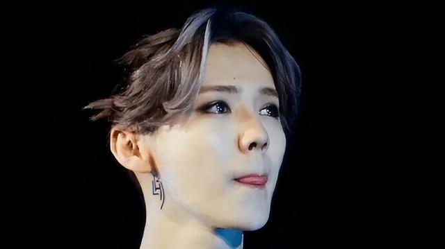 这一次，33岁的鹿晗，又给娱乐圈好好“上了一课”