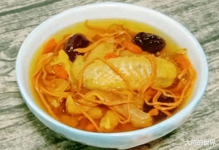 牛肉|冬天气温低，常给孩子吃4道“暖和菜”，温补防寒，安稳过冬