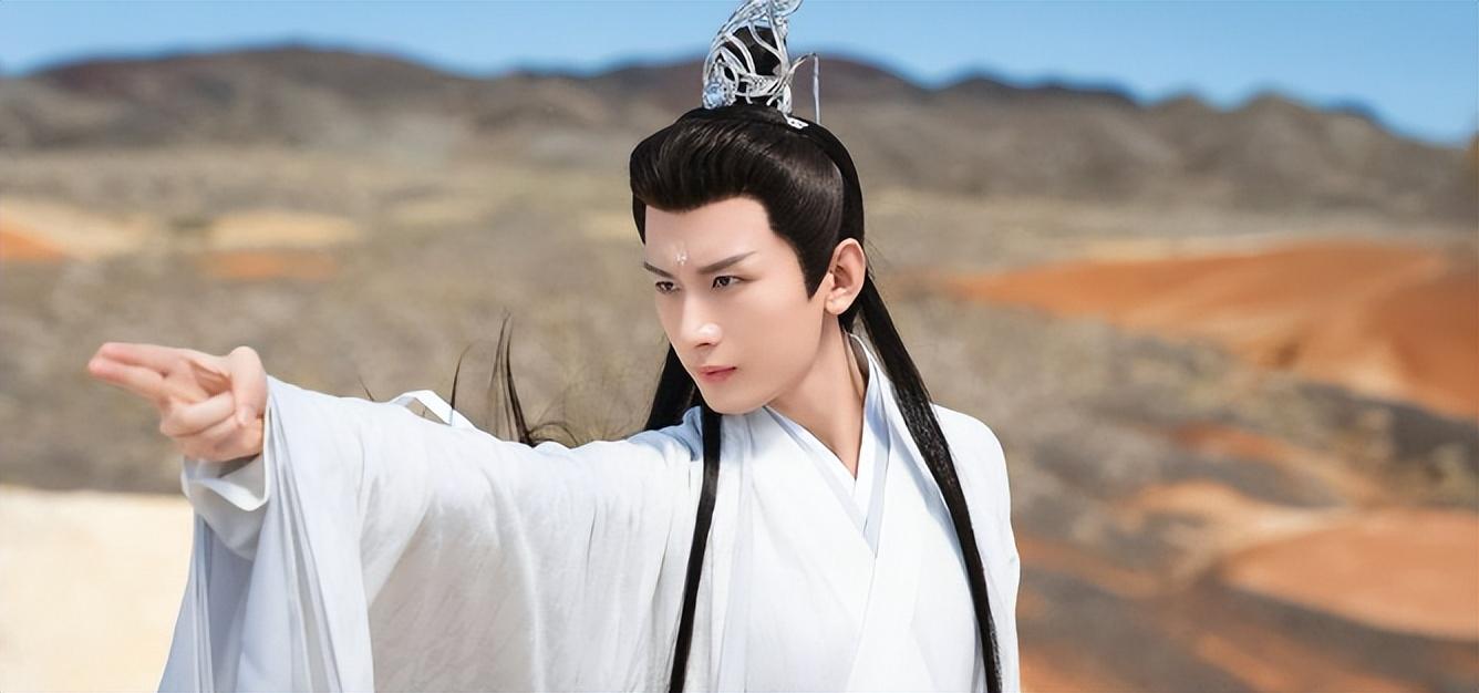 杨紫|娱乐圈8大普女普男出炉,杨紫、白鹿当选,看了未P图他们不冤枉