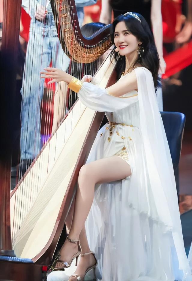 主持人|《快乐大本营》停播2年了，5位主持人现状，差距一目了然