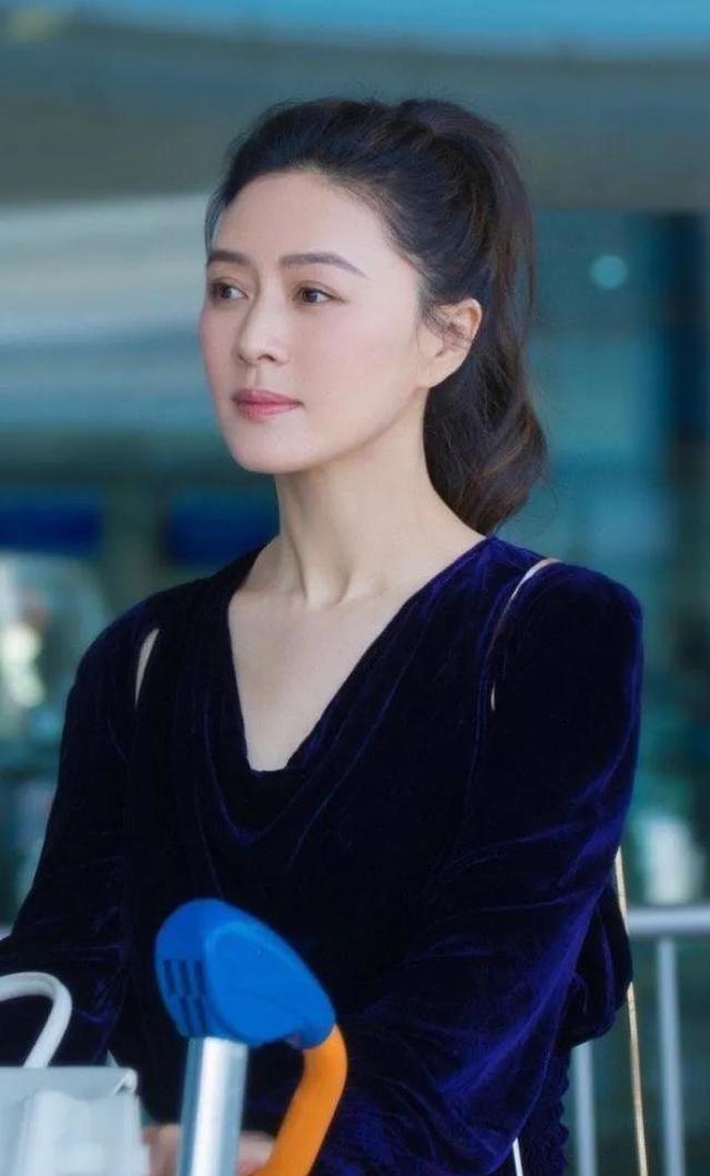 田海蓉|亿万富豪徐明：病死狱中8年后，明星妻子田海蓉和女儿过得如何？