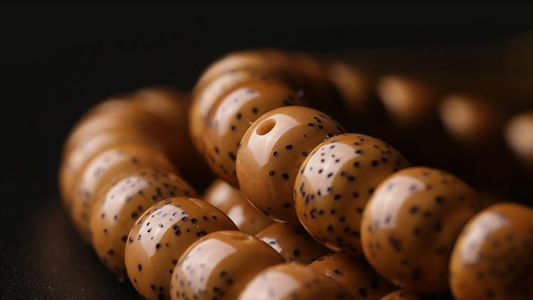 星月菩提变色包浆的原理