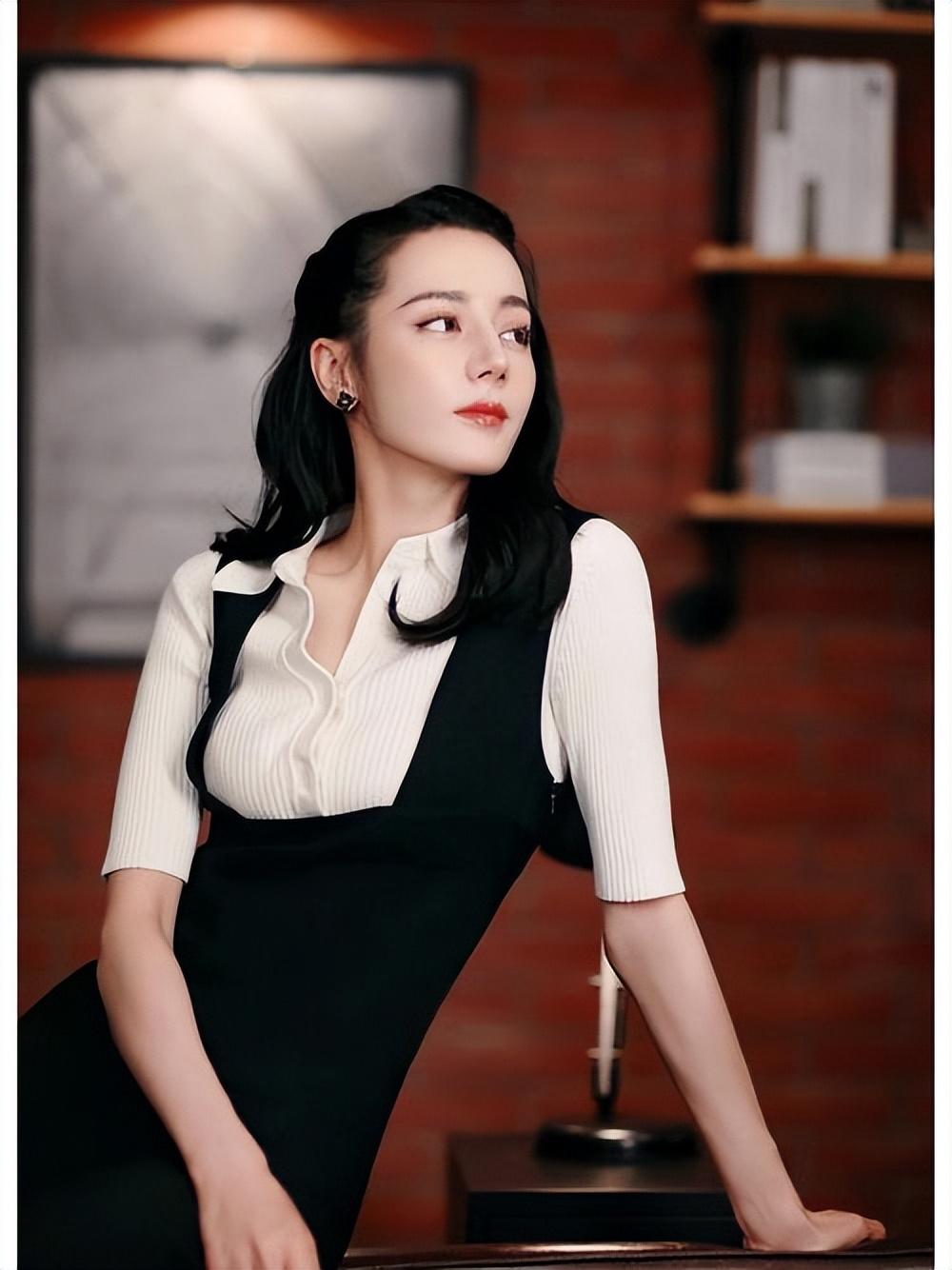 穿衣自由不是色情!热巴外网发露背视频,引起广大网友热议