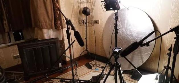 小姐姐|部分哄睡师披着合法外衣，进行“特殊交易”？有从业者已月入上万