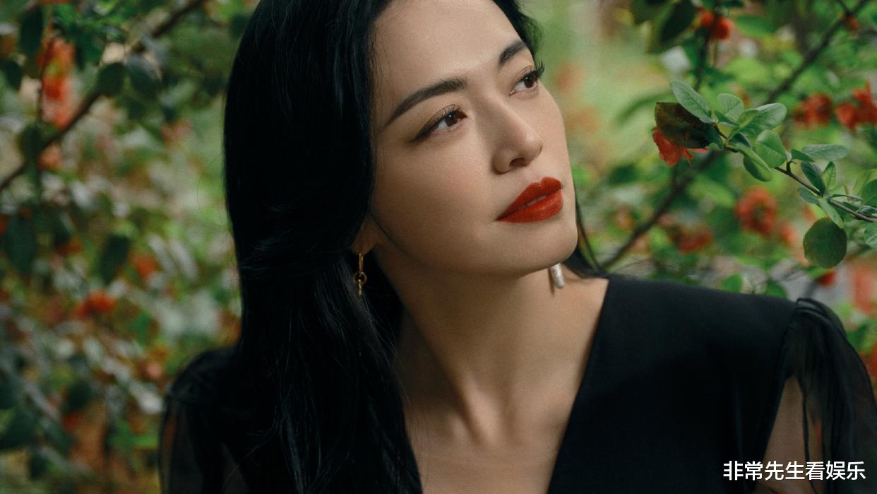 微博之夜|微博之夜座位:7人坐一排中区,二排中区看点多,高叶地位飙升