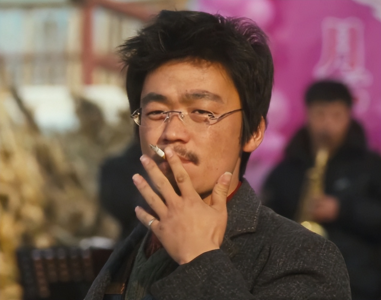 时隔6年,再看王宝强的处境,黄渤全说对了