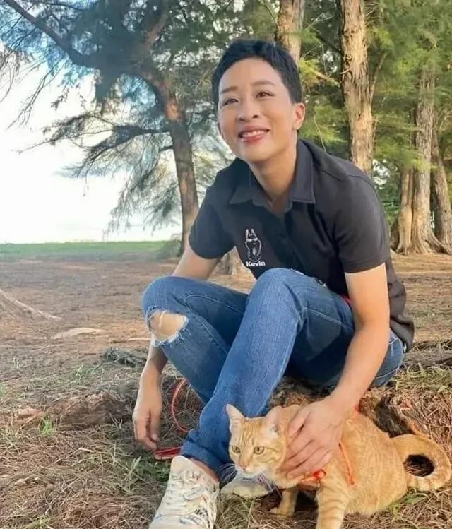 再也没有|想要做回自己的帕查拉公主,恐怕再也没有机会了