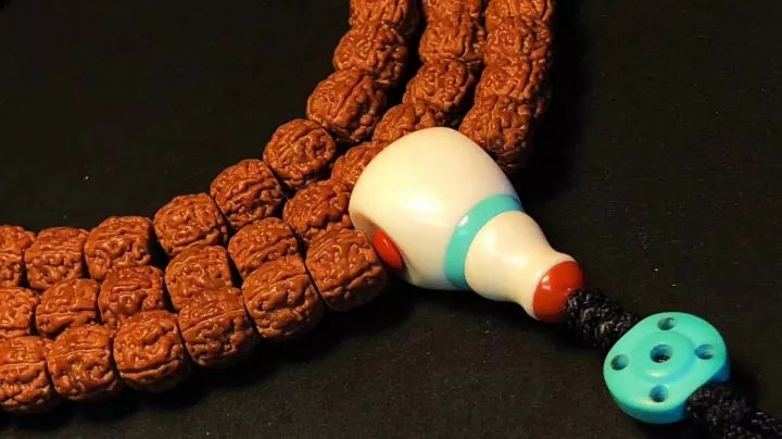 珠子盘玩之后如何清洁?