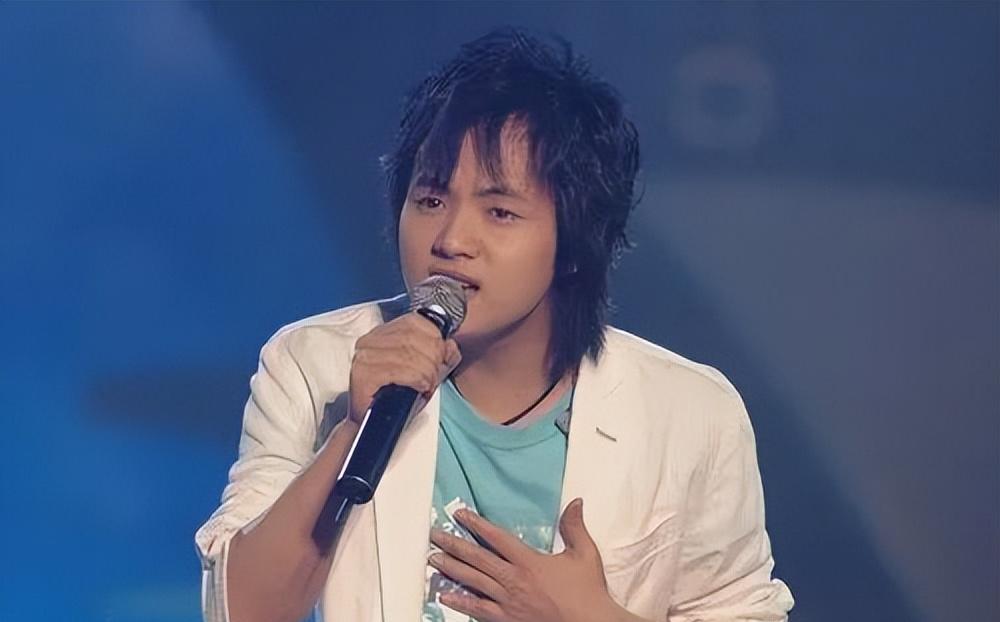 |15岁开演唱会,19岁日进斗金,拒绝春晚的邀请,竟没人说耍大牌