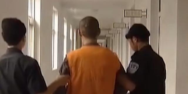 彩礼|河北38岁“巨婴”啃老,曾付不起30万彩礼捅伤岳母,今躺平等拆迁