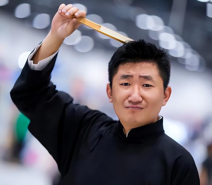 德云女孩|捧了郭德纲8年的“德云女孩”，为什么越来越多人选择脱粉