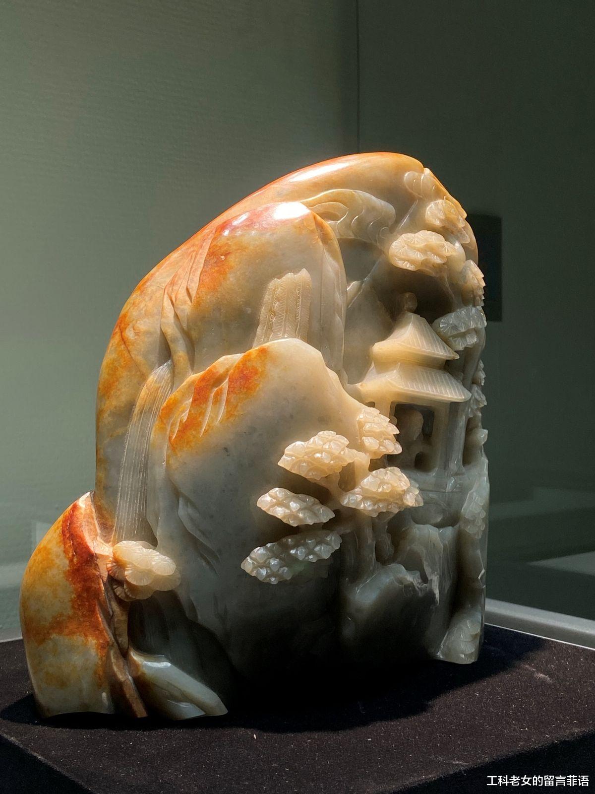 保利乾隆玉：不得不提的重量级玉雕，玉山子