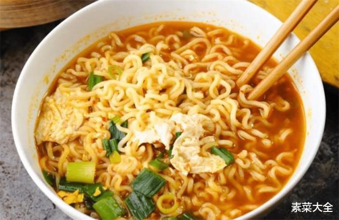 泡面|哪种方便面最好吃?网络热门“平价泡面”!真的好吃吗?