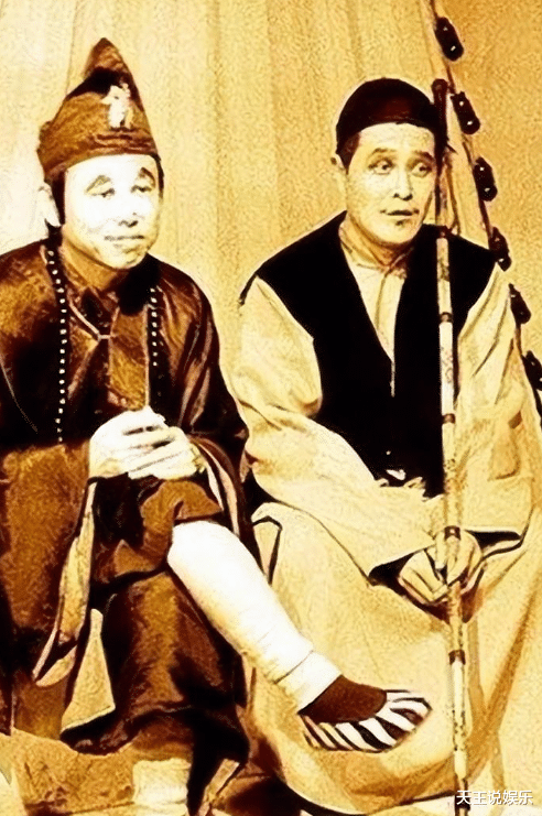 赵本山靠山被扒，他在东北无人敢碰，全靠两位贵人照拂