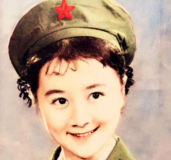 她，长得美演技好，当红隐退后嫁同学为妻，活成了别人羡慕的样子