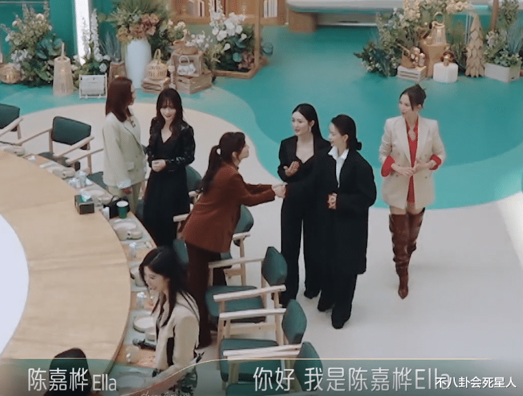 姐姐|《浪姐4》首播!捧高踩低、人情冷暖,被33位姐姐体现得淋漓尽致