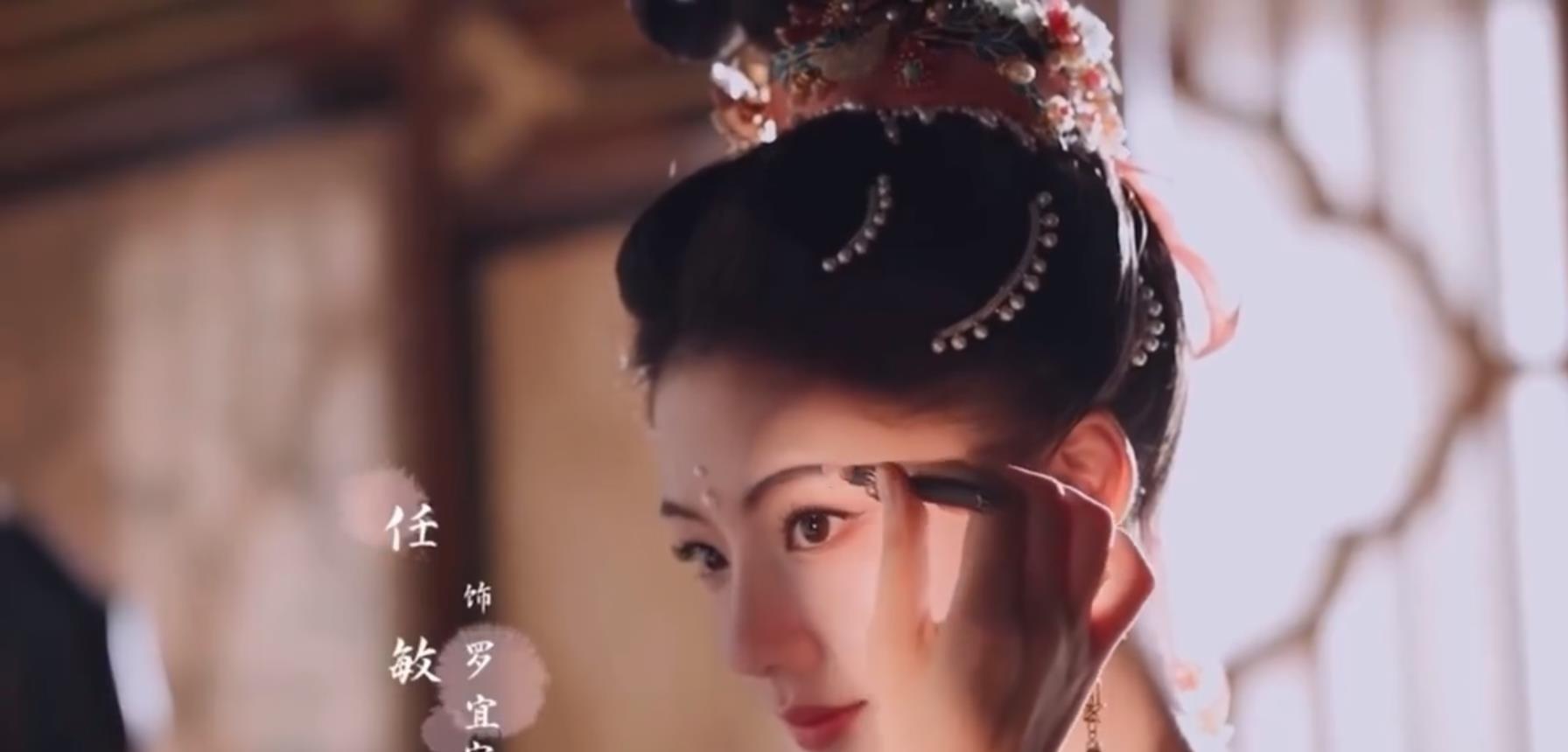 《锦绣安宁》首播将至,冲张晚意来的,我却被26岁男二号惊艳了