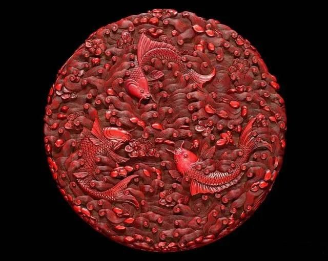 乾隆珍藏的翡翠与和田玉