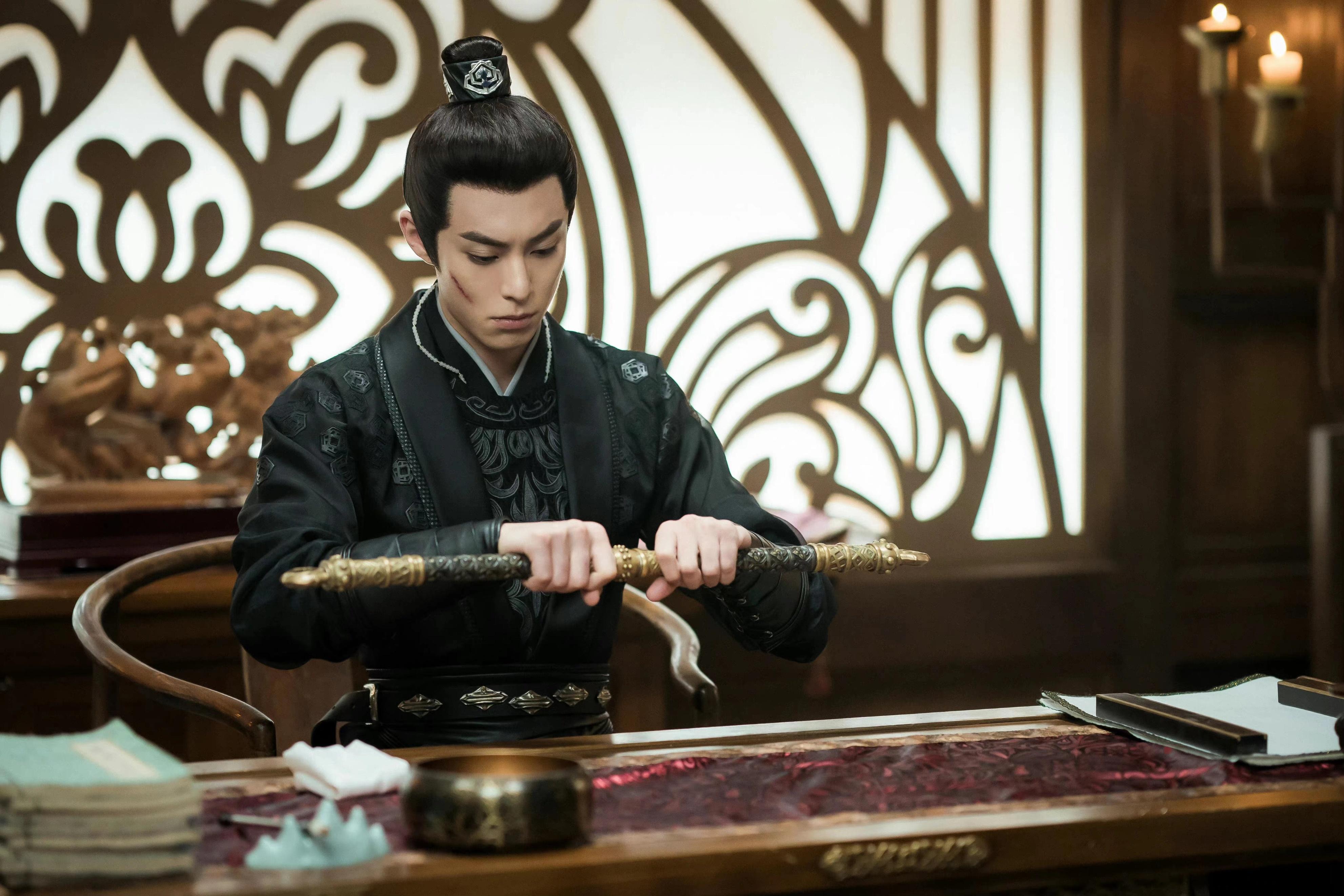 肖铎|王鹤棣新剧《浮图缘》肖铎超过《苍兰诀》东方青苍了吗？