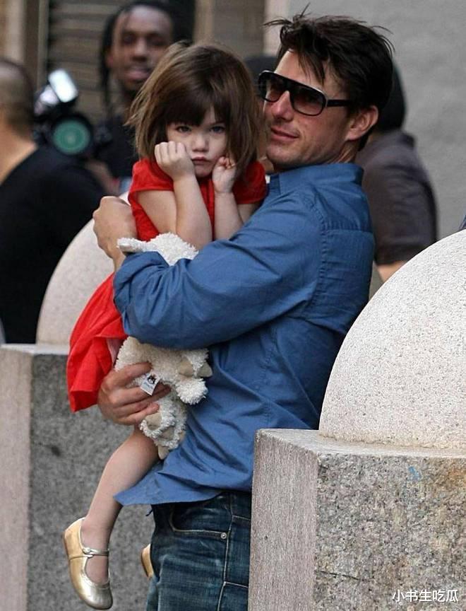 |离婚22年,妮可和二婚丈夫甜蜜亮相,依旧好美,阿汤哥避而不见