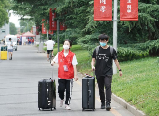 这4件事老师不会告诉你,大学越不教越要学,最后一件能影响工作