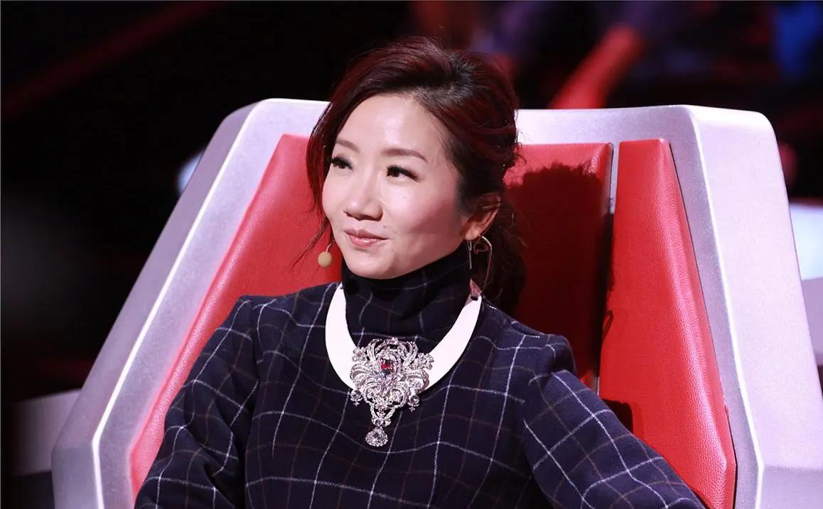 主持人|亲手自毁前程的6位主持人,一个比一个自我作死