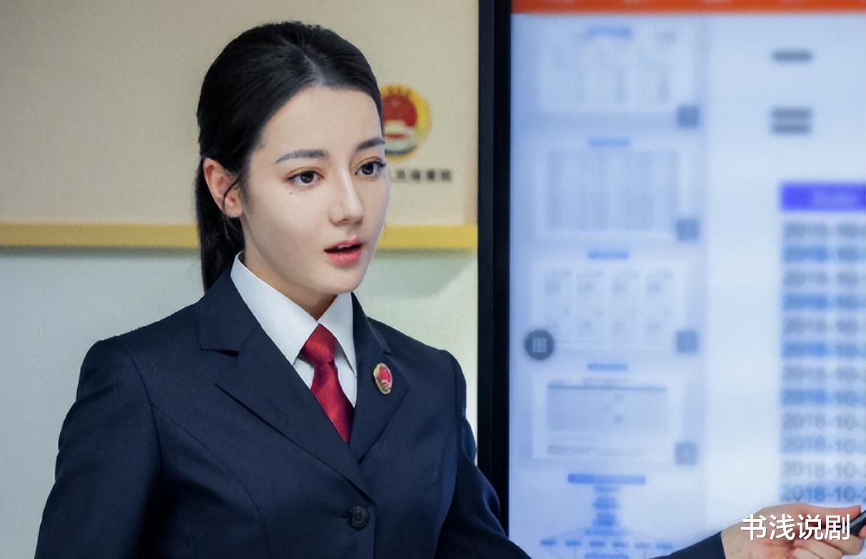 |没了灵气,生硬沧桑?30岁迪丽热巴出手,把“演技炸裂”玩出花样