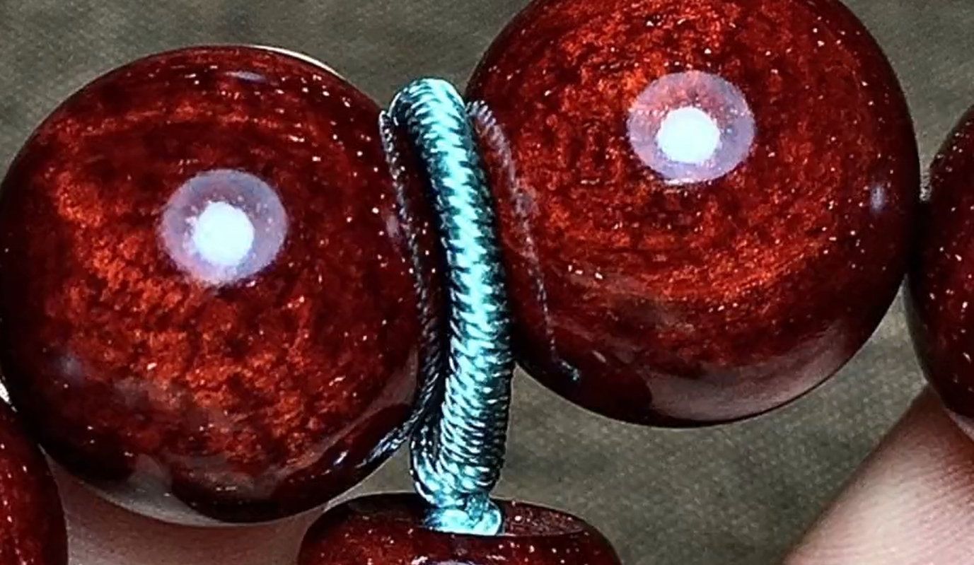 保利|小叶紫檀中的拆房料、二腰料、鸡血红、水波纹、火焰纹