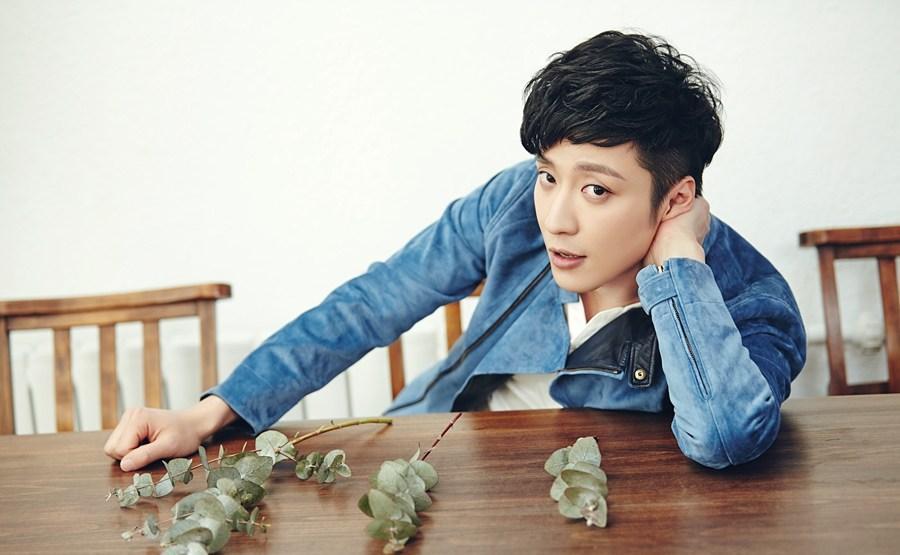 陈乔恩与乔任梁的父母一同扫墓,这一举动引发了众多网友的关注与热议。