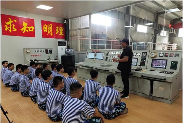 招聘|海员招聘条件优越,为何没人愿意去?大家到底在怕什么?