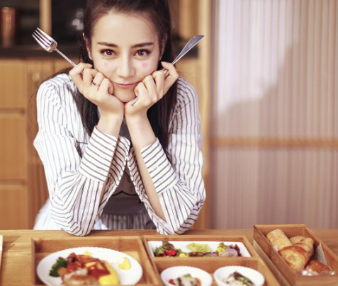 人物设定|白鹿的翻车,是在给娱乐圈爱立人设的明星敲警钟