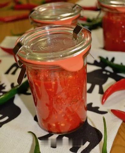 |枸杞国外被捧上天，枸杞面包卖到1000美元，老外：东方魔幻长寿果