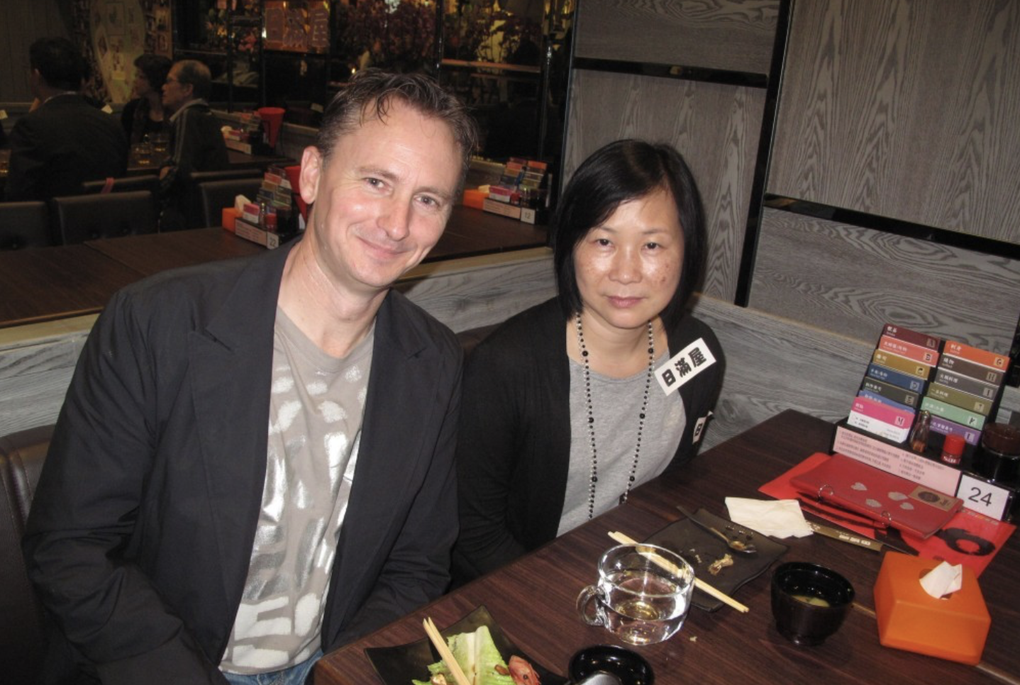 58岁外籍绿叶河国荣离世,数月前丧妻后失联,离巢TVB后生活不易