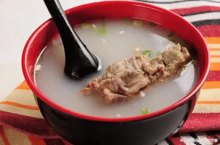 调料|炖骨头汤,只放3种调料就够了,出锅汤汁奶白香浓,没腥味不油腻