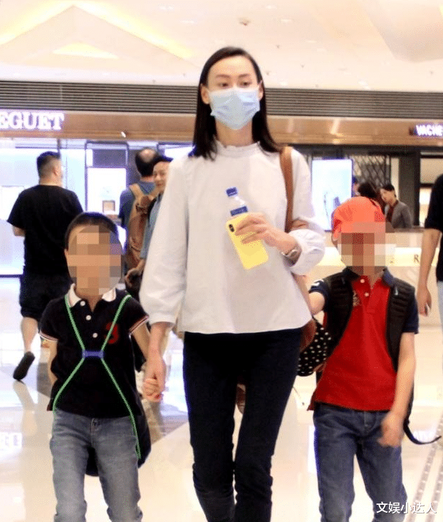 梁洛施痛苦了7年,坦言恋李泽楷无悔:孩子是我最大的财富