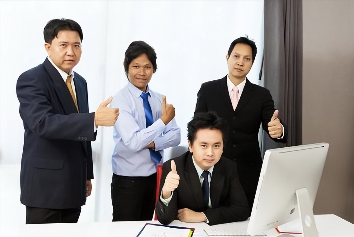 不用讨好领导,也能被领导重用,做好这四点就行