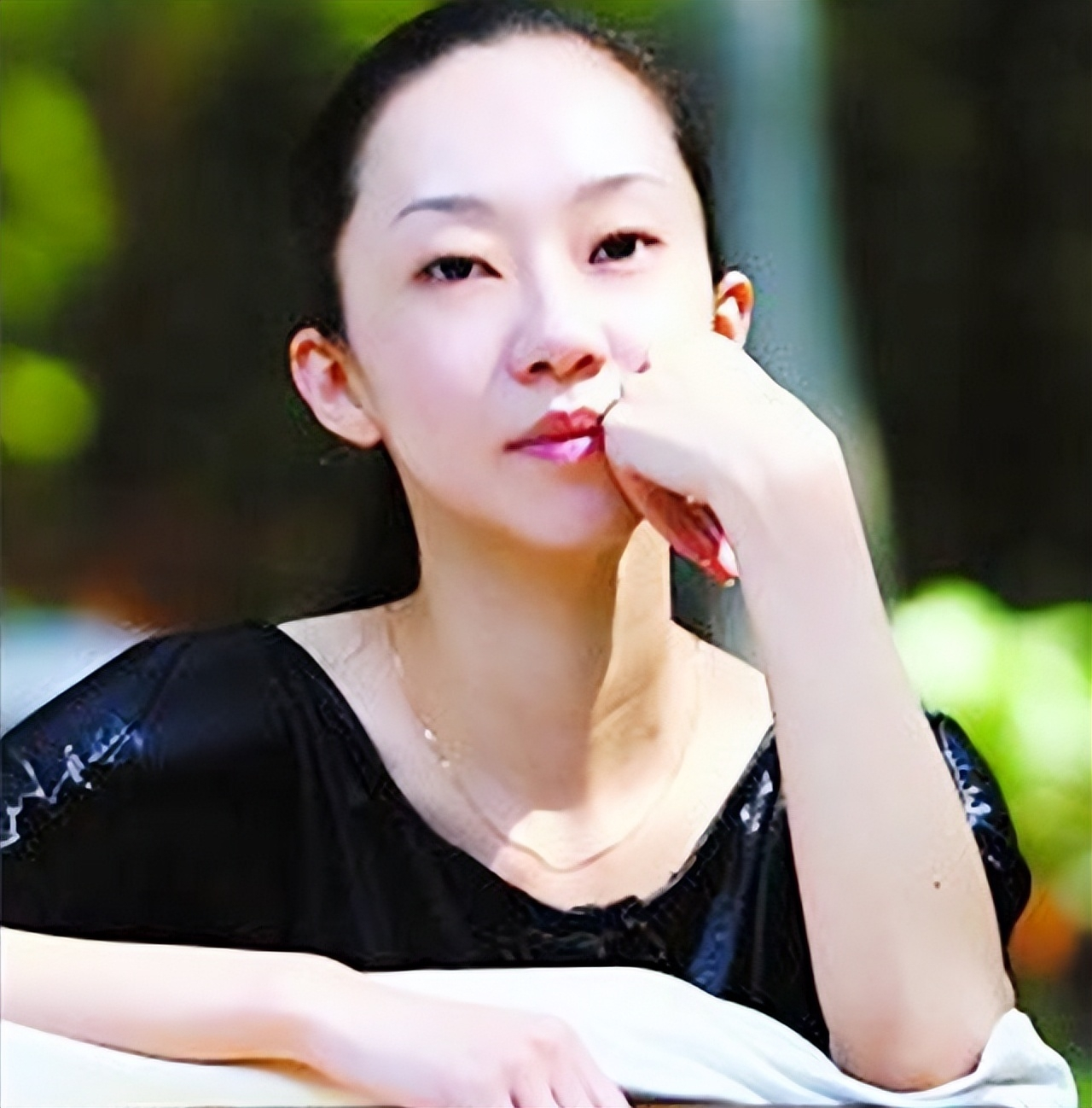 遗产之争13年后，让侯耀华和郭德纲撕破脸的侯瓒，如今怎么样？