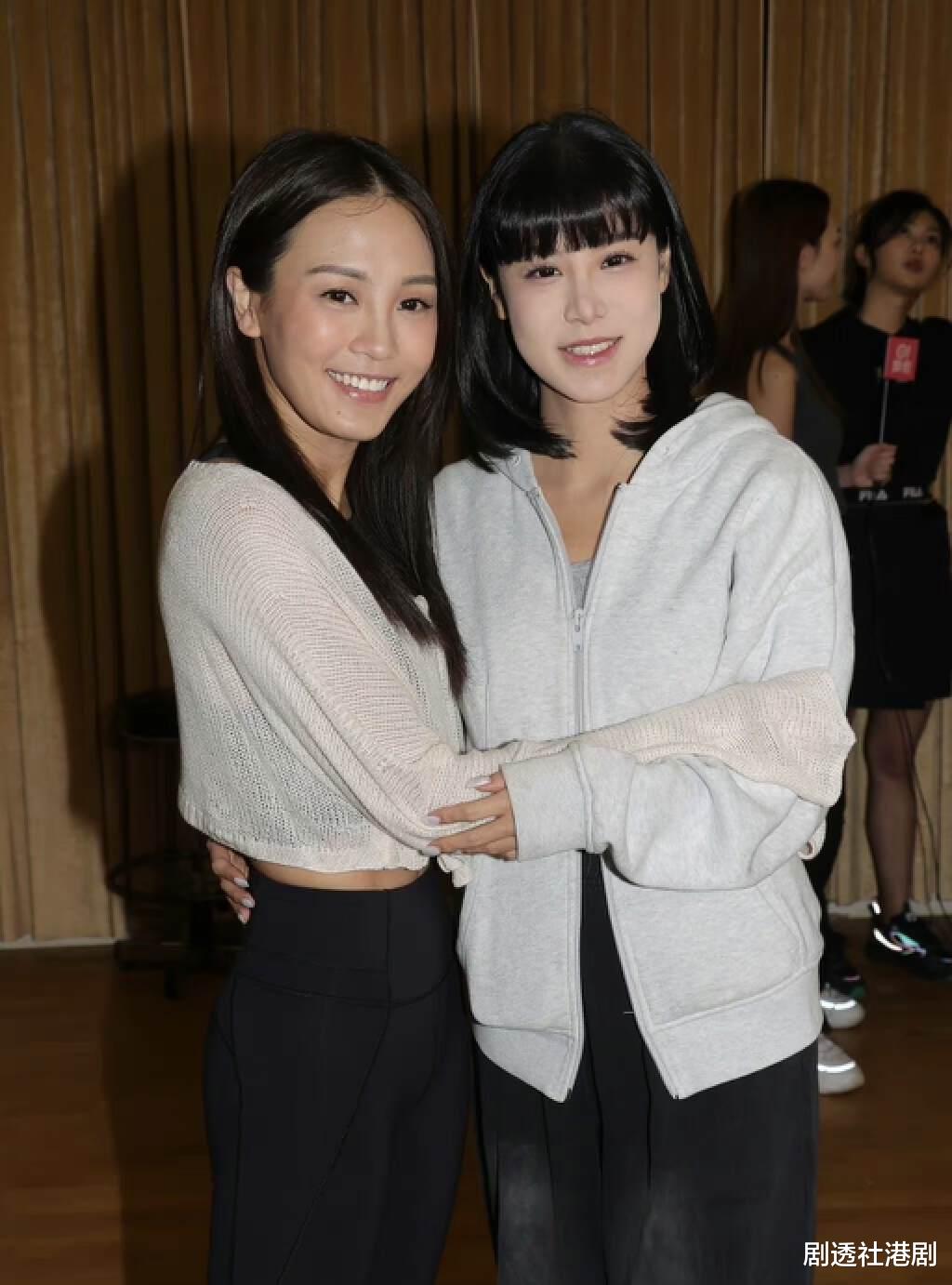 终于解冻！TVB小花坐冷板凳一年加盟新剧，传因迟到得罪高层