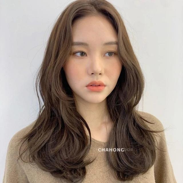 2023中长发型推荐，20款能提升气质的中长发发型整理