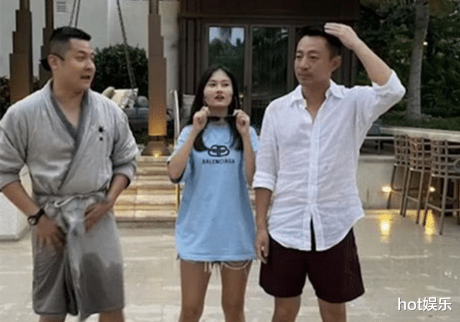 张颖颖吐槽汪小菲现实,专找富婆,称自己月入几百万,不欠对方