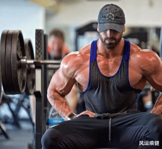 男生胸肌大,会有什么烦恼?