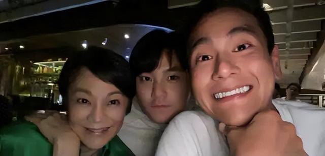 23年前被绑架勒索1500万，妈妈还价15次，险遭撕票他后来怎样了？